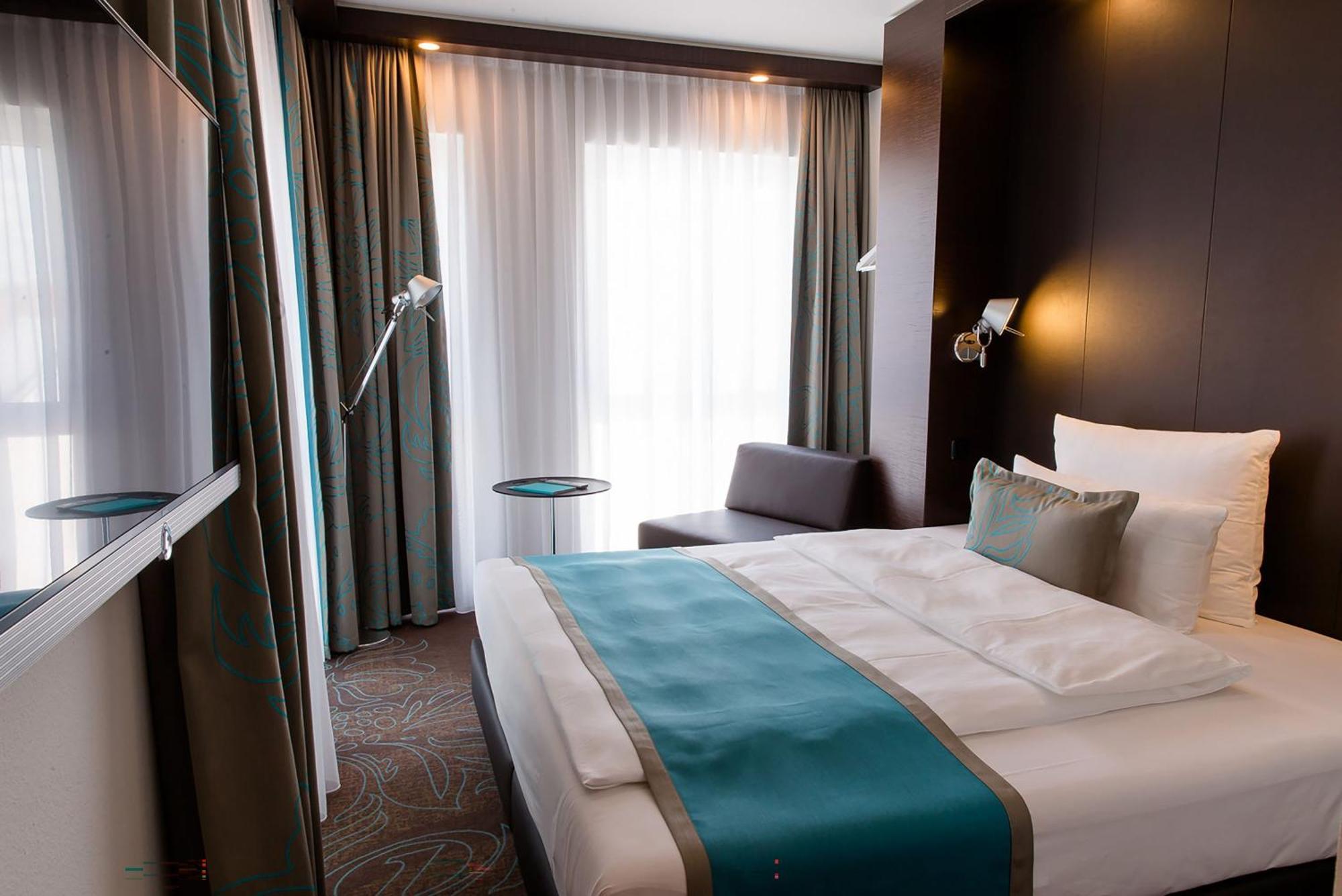 Motel One Stuttgart-Bad Cannstatt Exterior foto